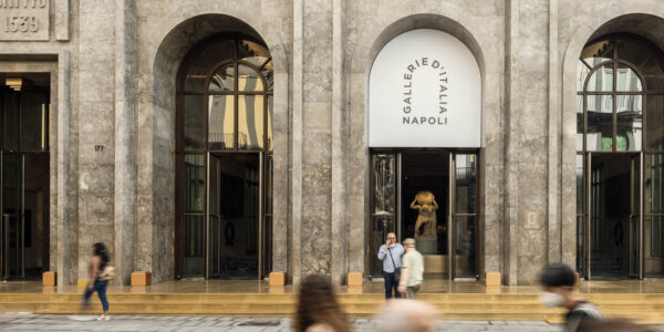 Realizzazione e allestimento comunicazione per Gallerie d'Italia di Napoli. Scopri il progetto